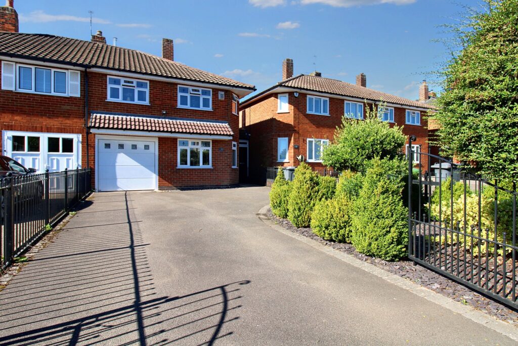 Coventry Road, Bedworth