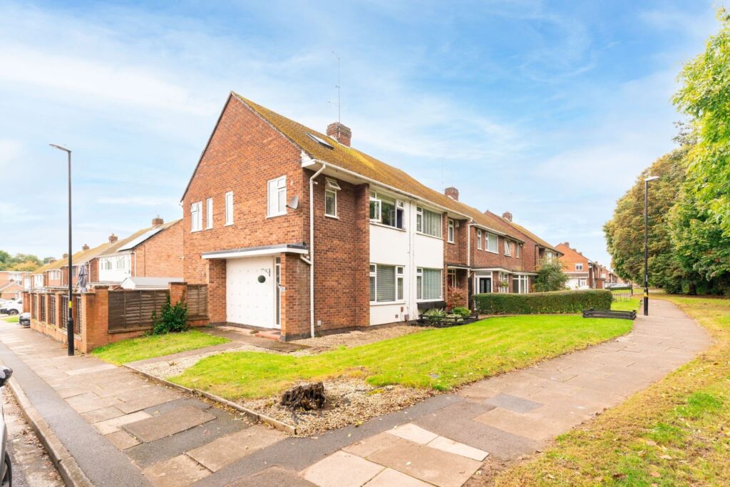 Monmouth Close, Coventry