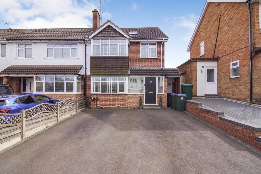 Stonebury Avenue, Coventry, CV5