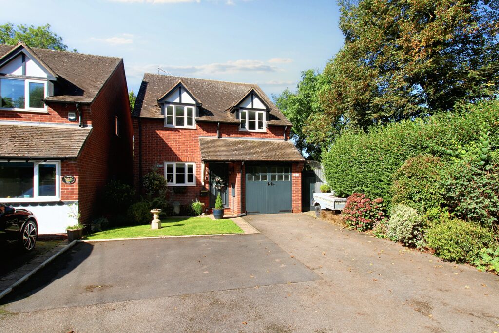 Bennetts Road, Keresley End, CV7