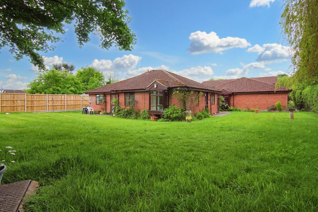Kenilworth Road, Balsall Common, CV7