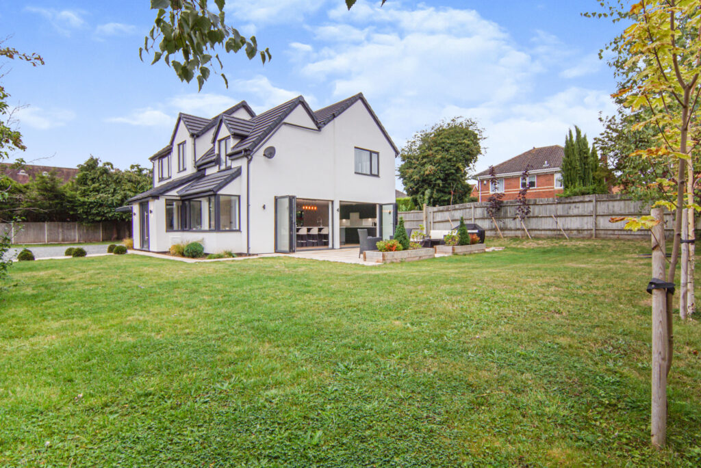 Station Road, Balsall Common, CV7
