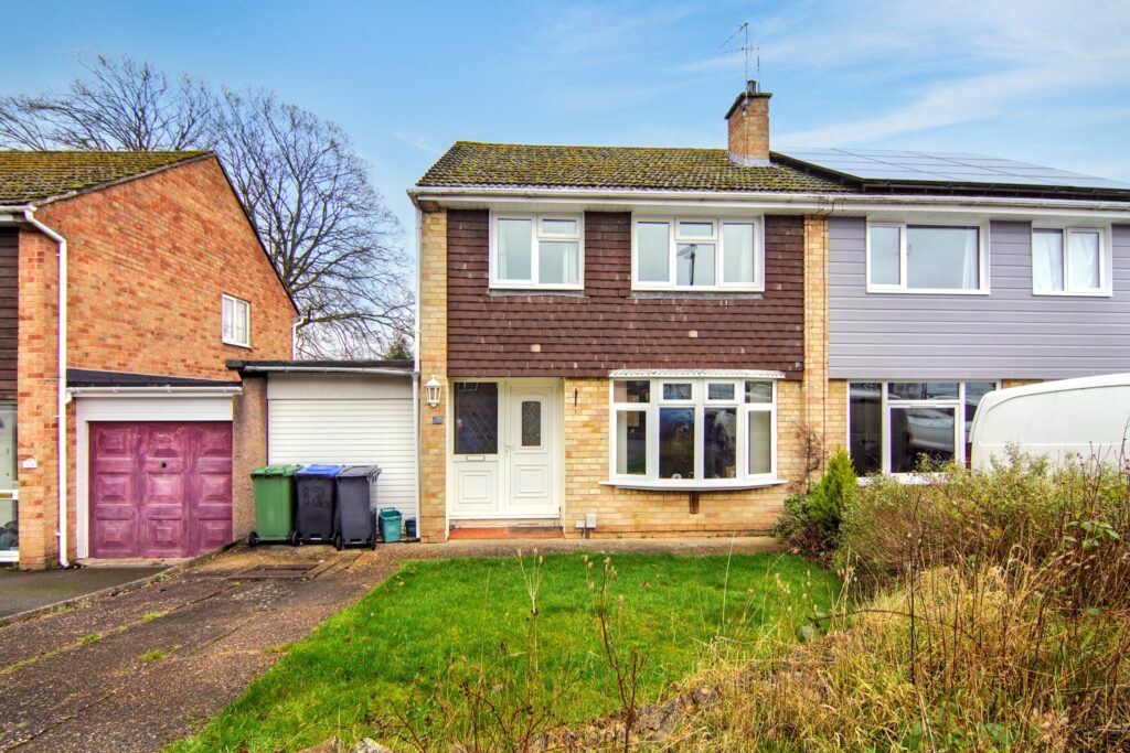 Park Close, Kenilworth, CV8