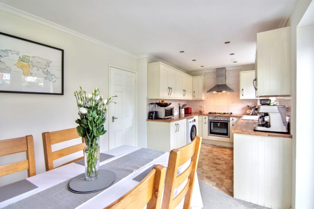 Barnstaple Close, Coventry, CV5