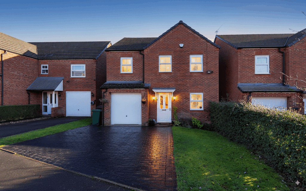 Lyons Drive, Coventry, CV5