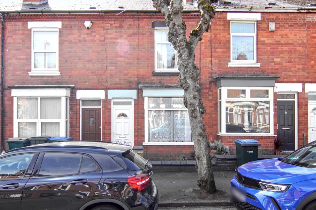 Hugh Road, Coventry, CV3