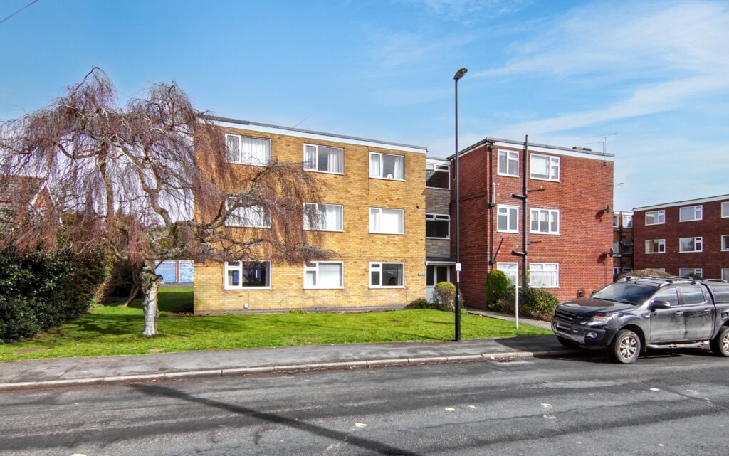 Upper Eastern Green Lane, Coventry, CV5