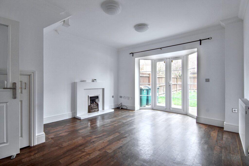 Manhattan Way, Coventry, CV4