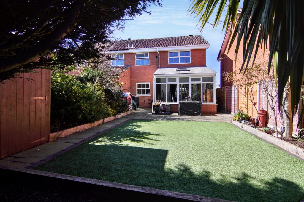 Appledore Drive, Coventry, CV5