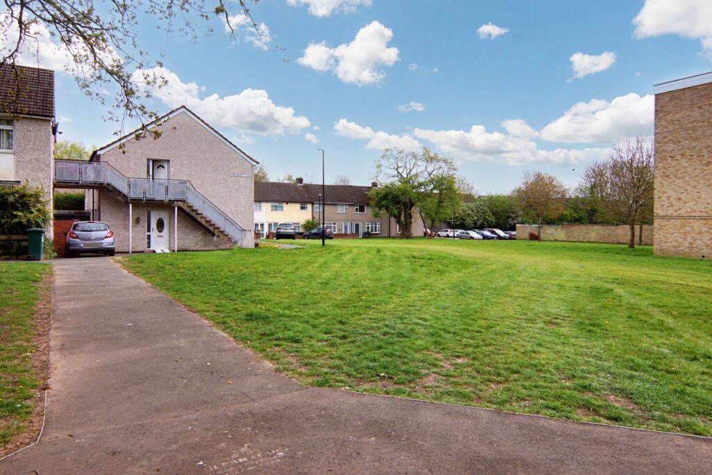 Greswold Close, Coventry, CV4