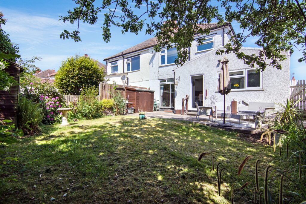 Fir Tree Avenue, Coventry, CV4