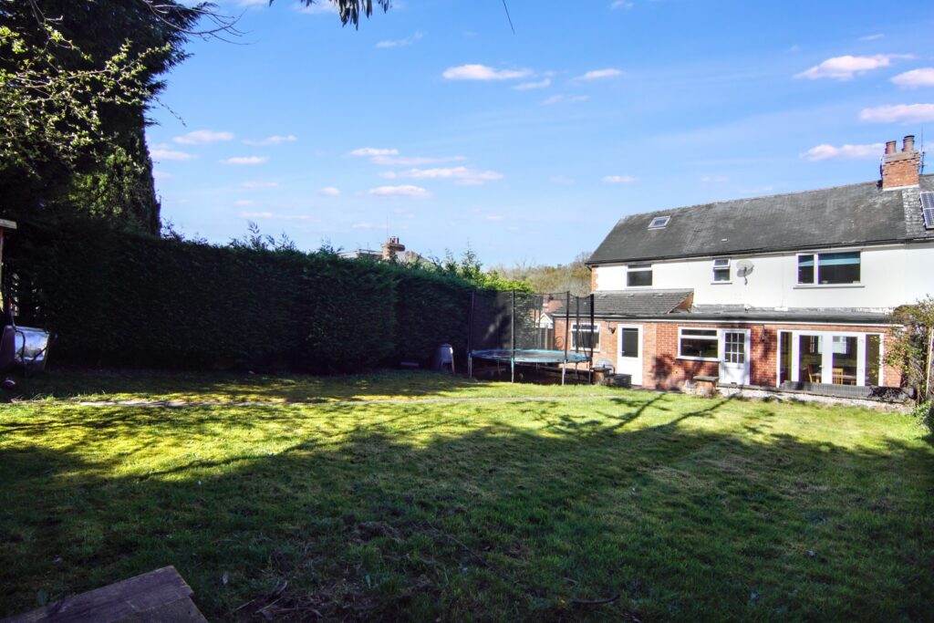 Dalehouse Lane, Kenilworth, CV8