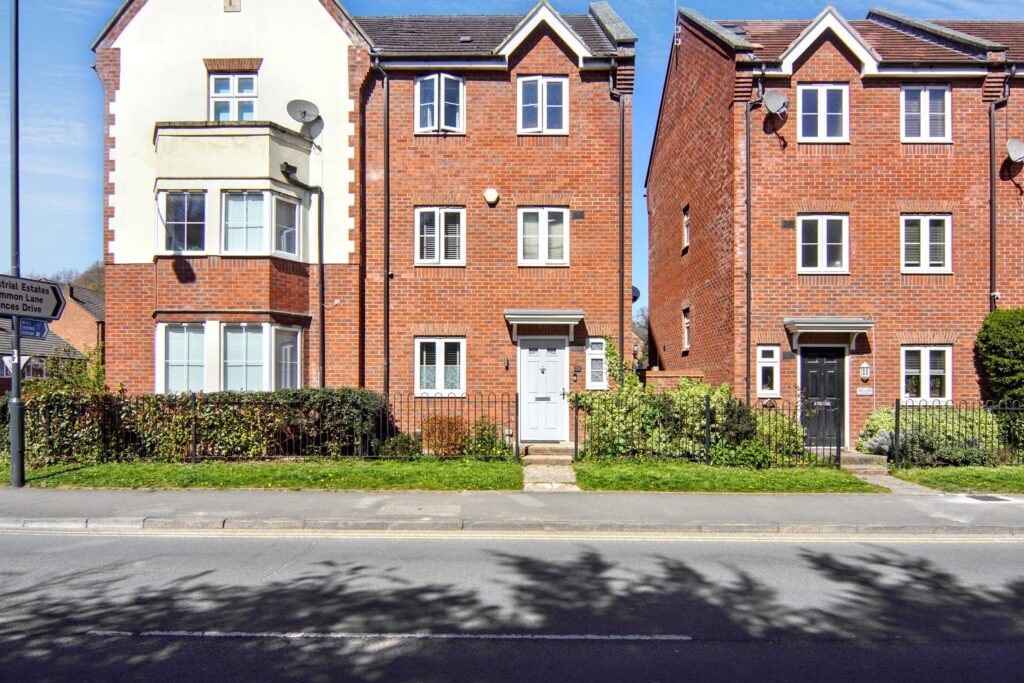 Dalehouse Lane, Kenilworth, CV8