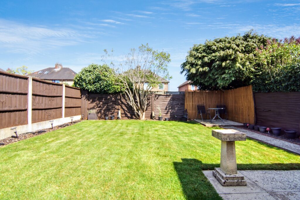 Poolside Gardens, Coventry, CV3