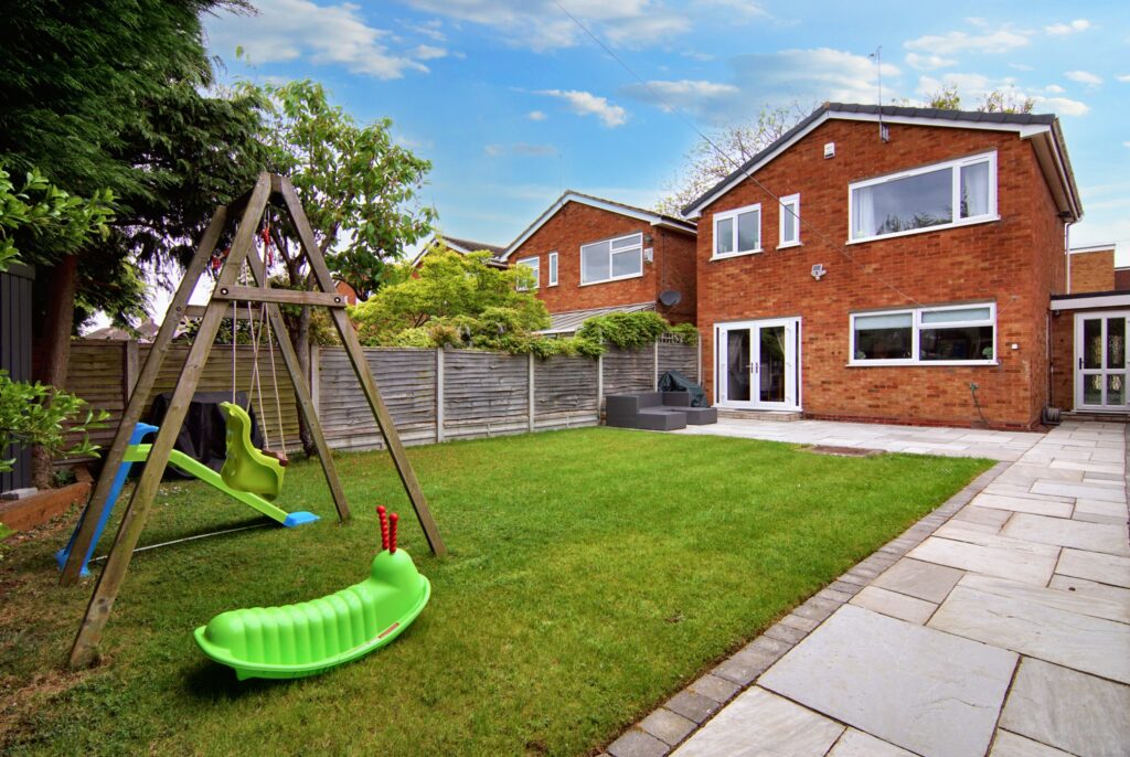 Upper Eastern Green Lane, Coventry, CV5
