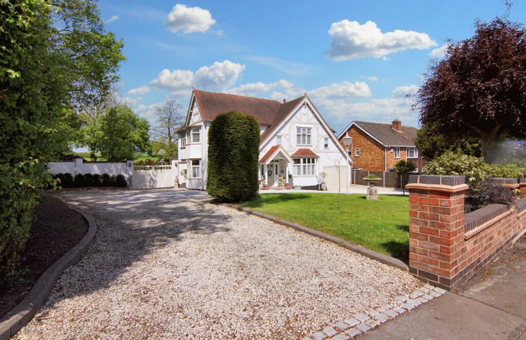 The Windmill Hill, Allesley, CV5