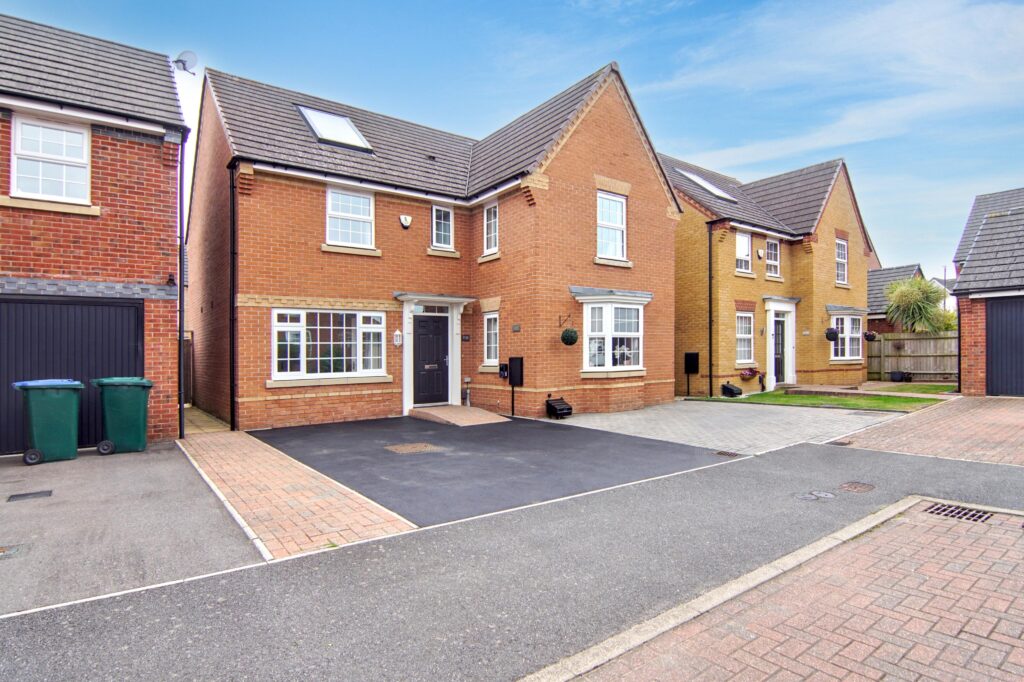 Doreen Close, Coventry, CV3