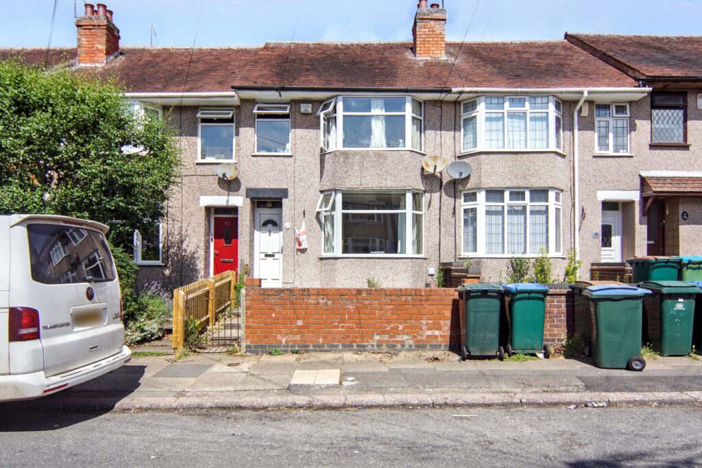 Cedars Avenue, Coventry, CV6
