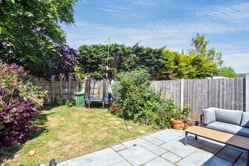 Arden Close, Balsall Common, CV7