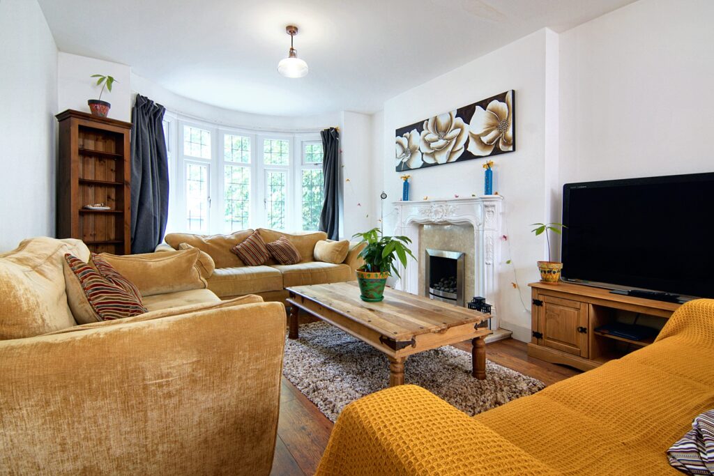 Holyhead Road, Coventry, CV5