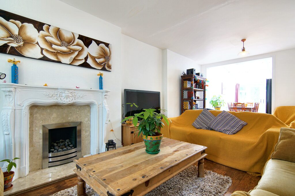 Holyhead Road, Coventry, CV5
