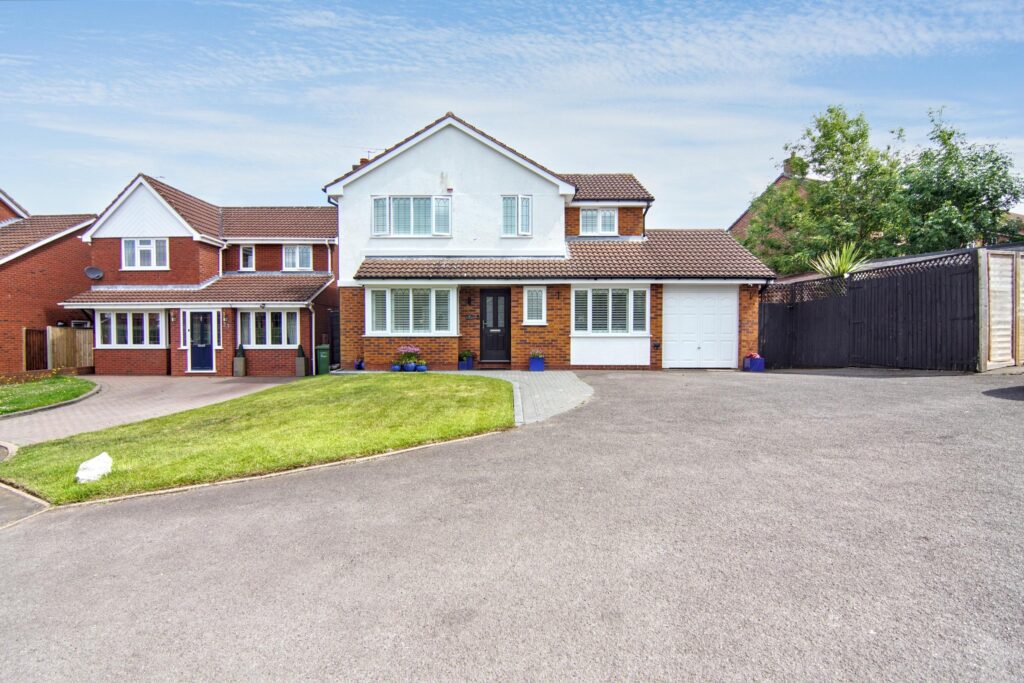 Lichfield Close, Arley, CV7