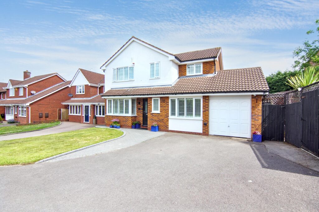 Lichfield Close, Arley, CV7