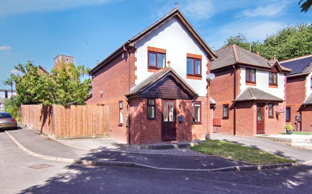 Calder Close, Coventry, CV3