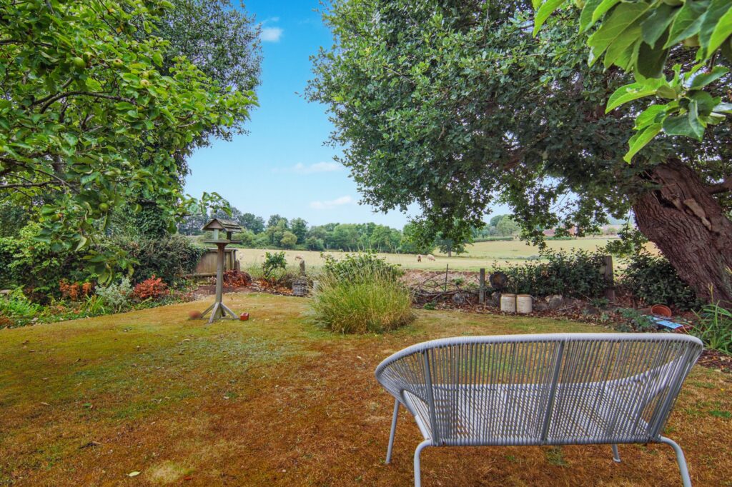 Highland Road, Kenilworth, CV8