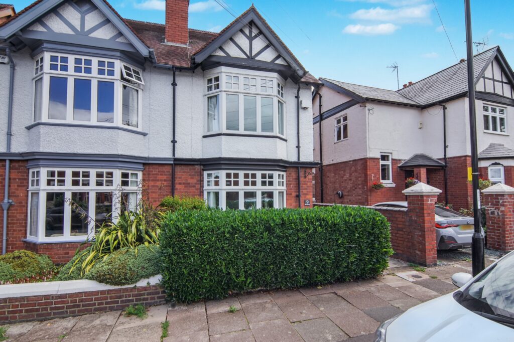 Broadway, Coventry, CV5