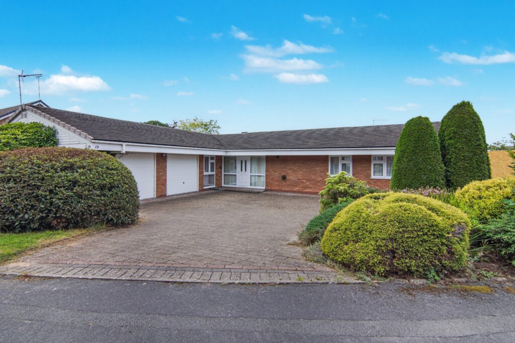 Old Mill Avenue, Coventry, CV4