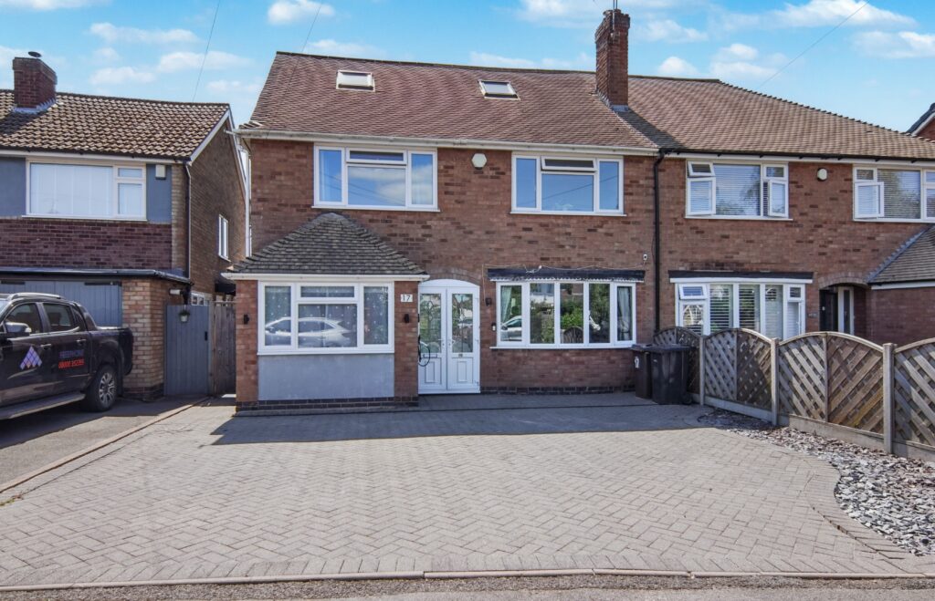 Cedarwood Drive, Balsall Common, CV7