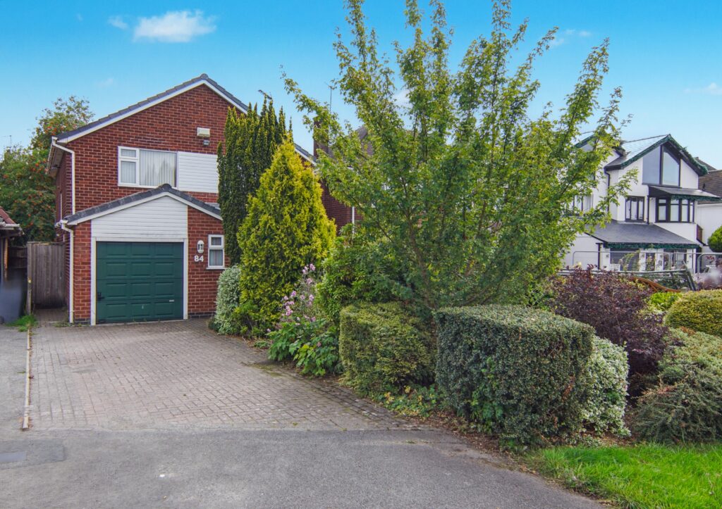 Bulkington Lane, Nuneaton, CV11