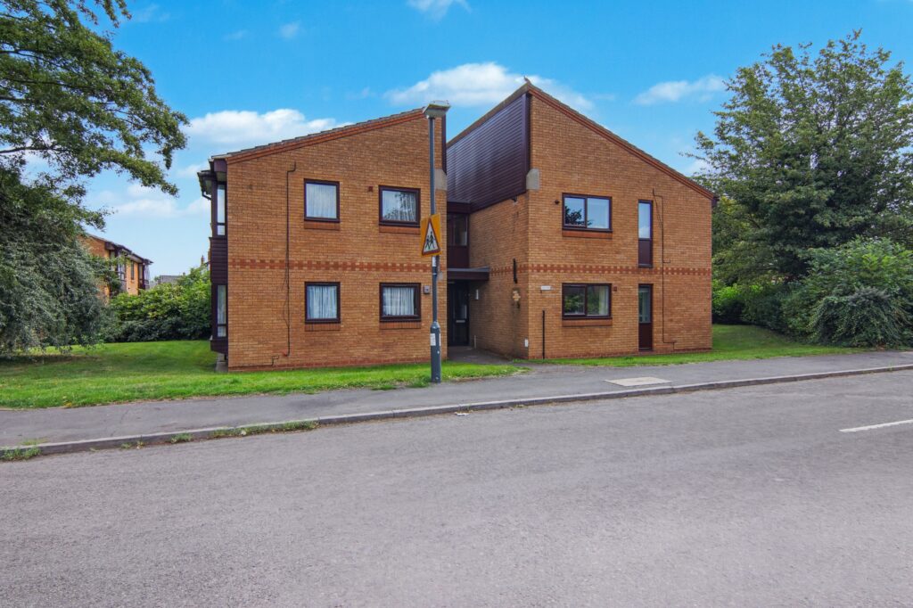 Ryde Avenue, Nuneaton, CV10