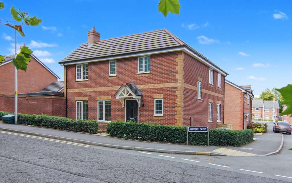 Haywood Road, Warwick, CV34