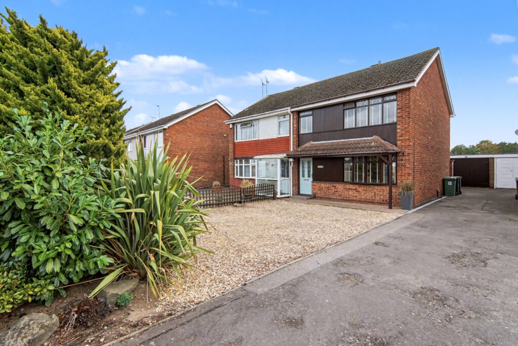 Acacia Crescent, Bedworth, CV12