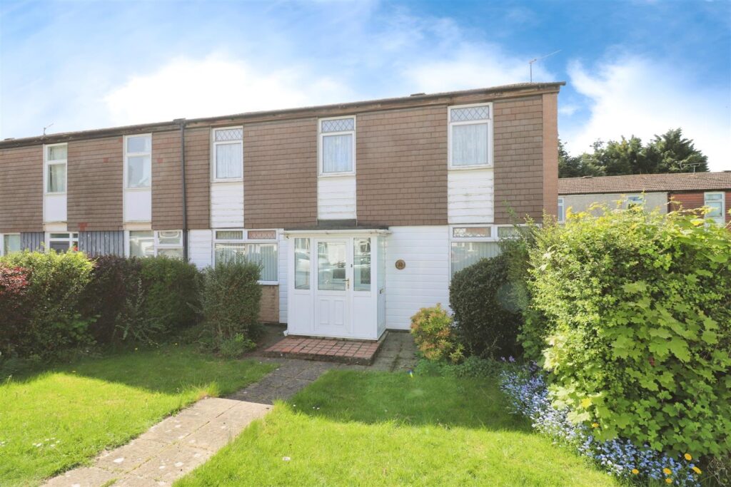 Faultlands Close, Nuneaton, CV11