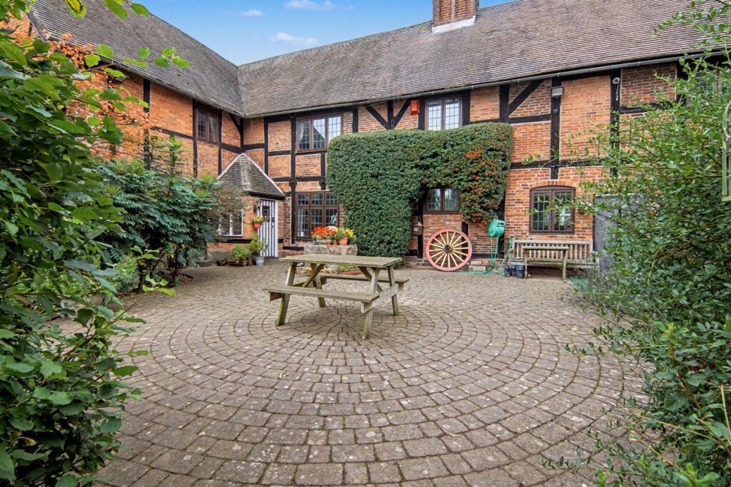 Breach Oak Lane, Corley, CV7