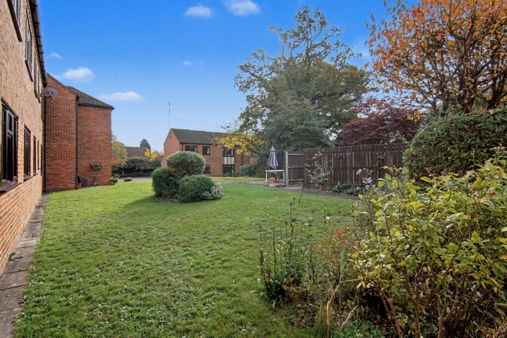 Brentwood Gardens, Coventry, CV3