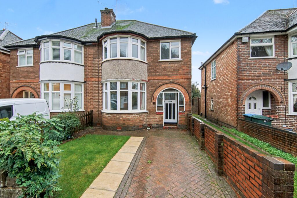 Hathaway Road, Coventry, CV4