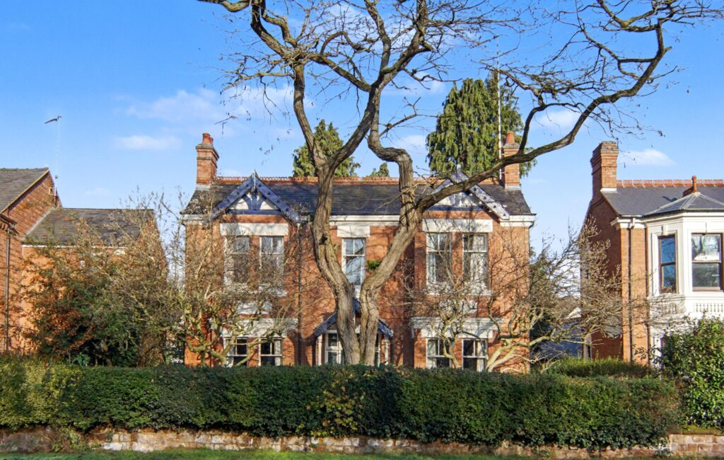 South Avenue, Coventry, CV2