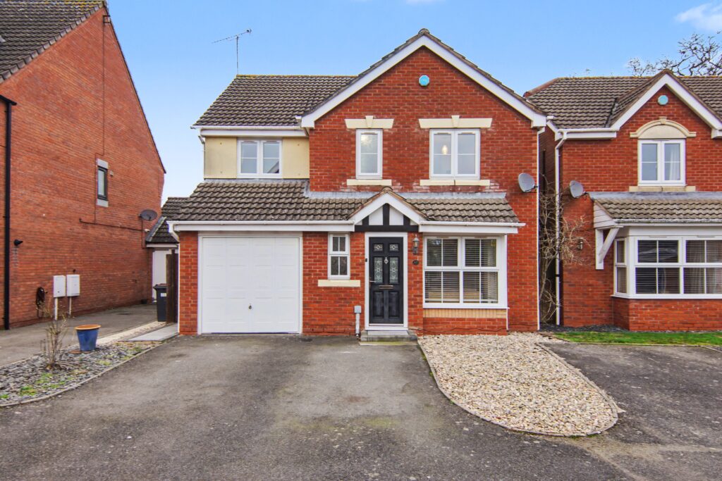 Snowdrop Close, Bedworth, CV12