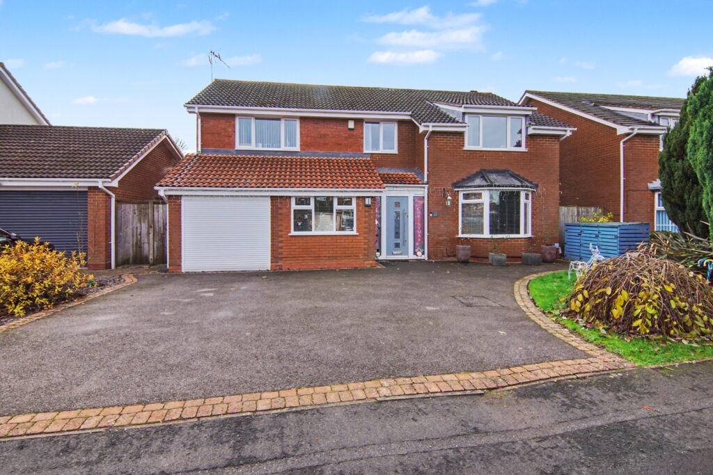 Asbury Road, Balsall Common, CV7