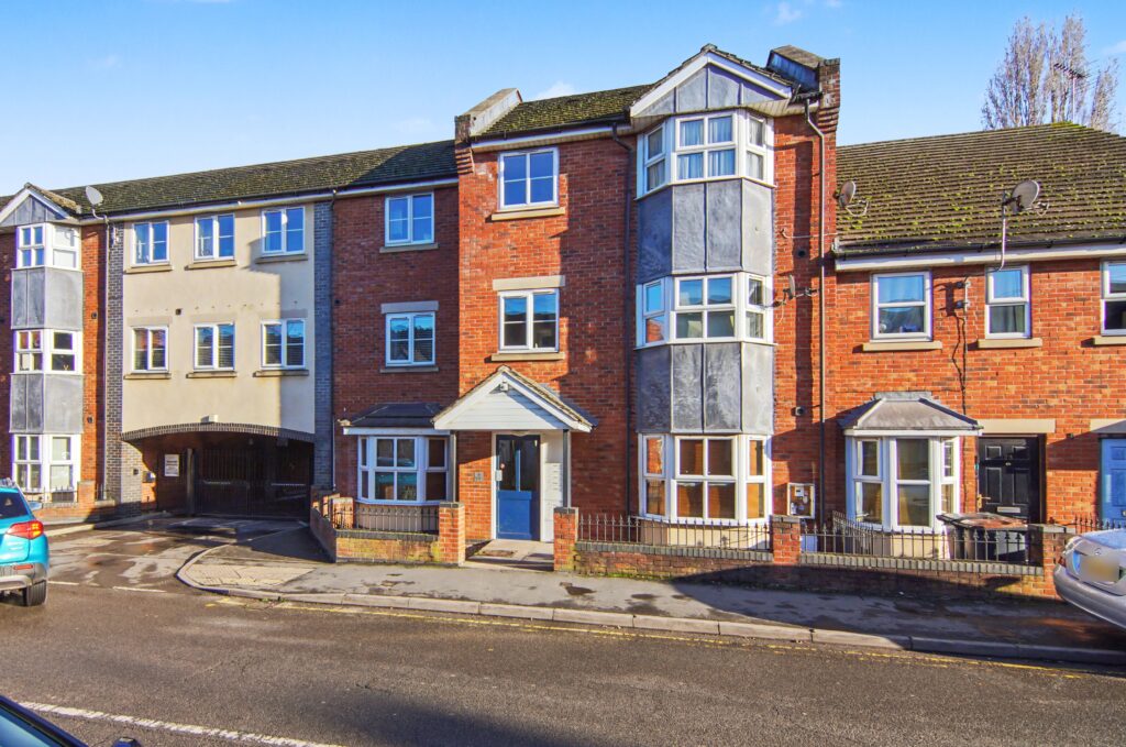 Edward Street, Nuneaton, CV11