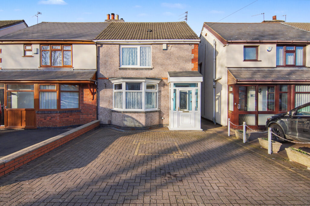 Ansley Road, Nuneaton, CV10