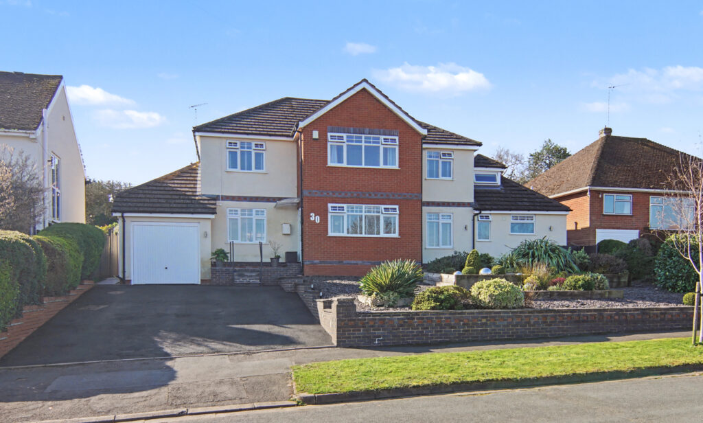 Highland Road, Kenilworth, CV8