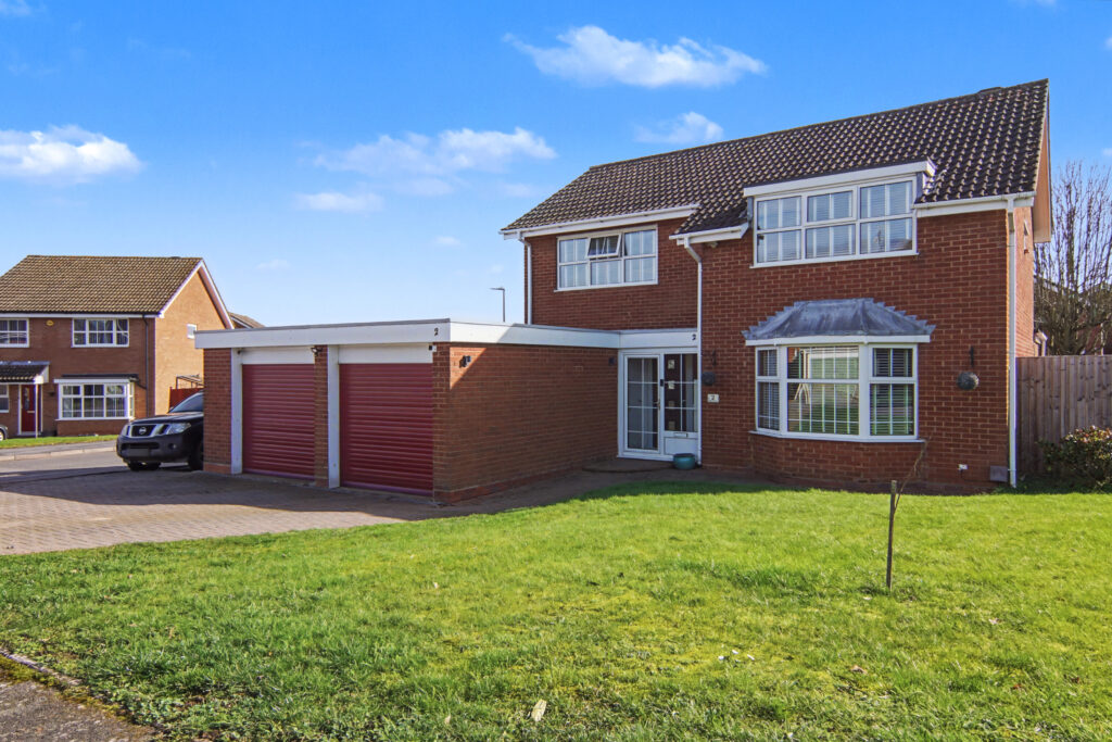 Shenstone Drive, Balsall Common, CV7