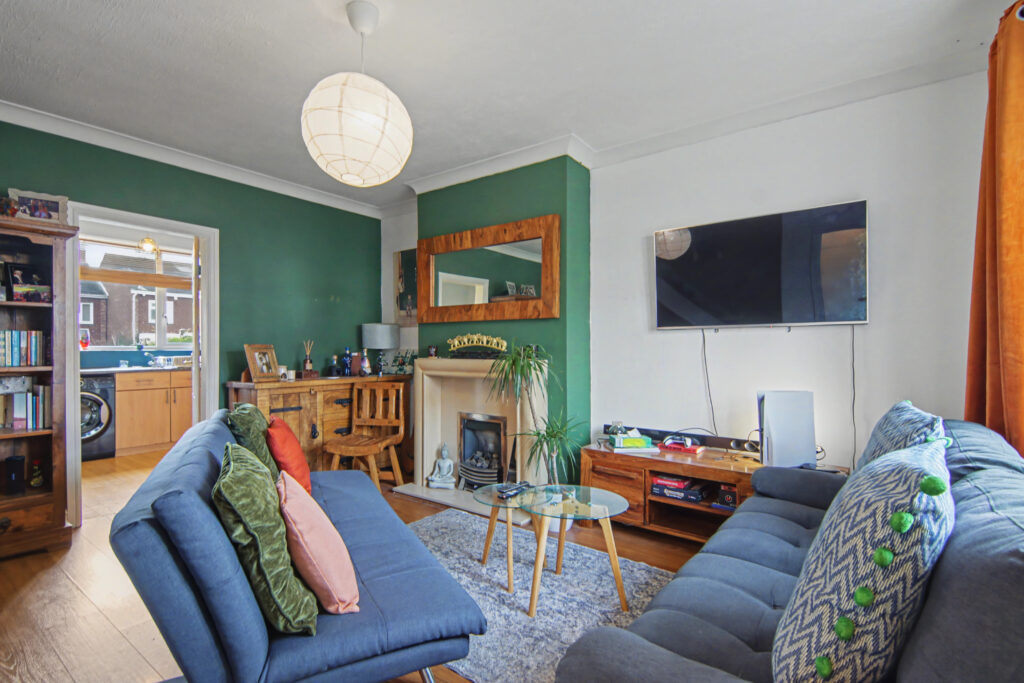 Roland Avenue, Coventry, CV6