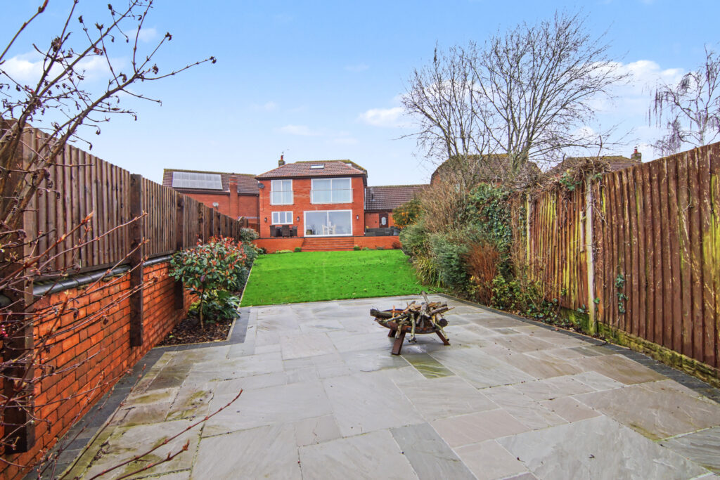 Church Close, Arley, CV7