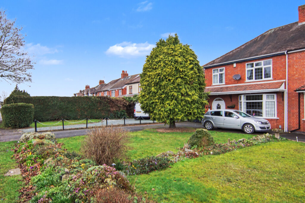 Gipsy Lane, Nuneaton, CV11